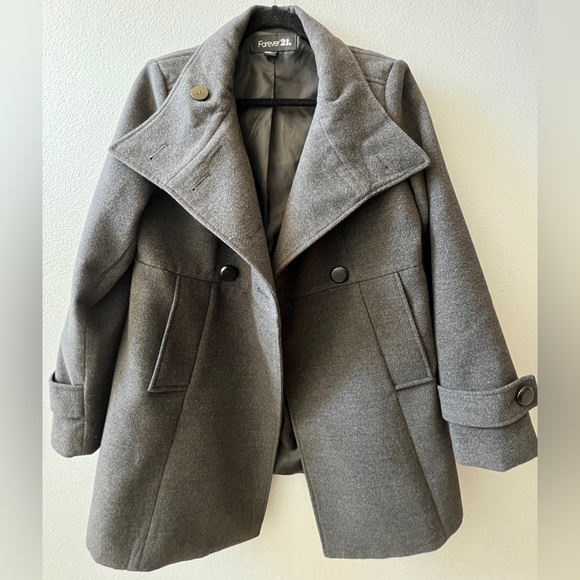 Adorable women’s charcoal pea coat-L - Picture 3 of 4
